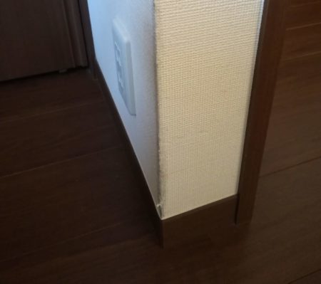 ミサワホームの家づくり こだわりのキッチンシェード 腰壁 と壁紙の後悔 白い平屋の家を建てました